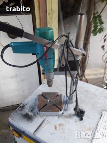 Стоика с дрелка