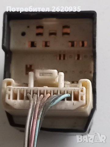 Бутон модул регулиране огледала тойота ярис 2008 г , снимка 3 - Части - 44118414