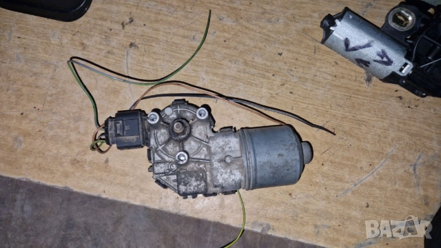 рамена мотор чистачки механизъм motor ramena mehanizum chistachki Пасат VW PASAT PASSAT B5.5, снимка 3 - Части - 52517264