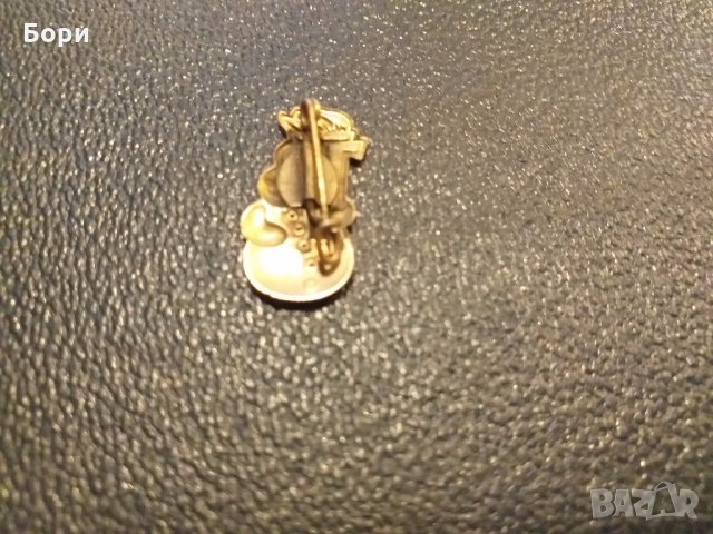 Значка ГДР пионерска зимни видове снежен човек, снимка 4 - Други ценни предмети - 27880786