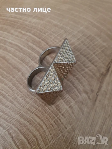 Двоен пръстен 