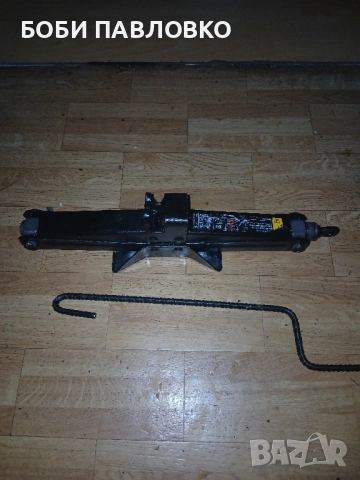 Крик тип жаба волво v40 s60 s40 оем, снимка 2 - Аксесоари и консумативи - 51973666