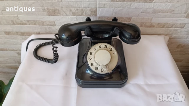 Стар немски телефон с вилка-  Siemens - 1950" година, снимка 2 - Антикварни и старинни предмети - 50765687