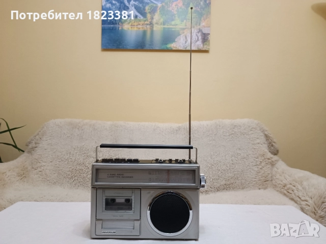 Касетофон Universum