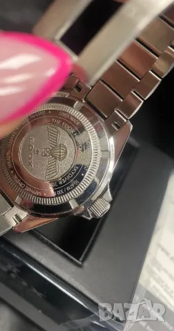 Като нов мъжки часовник Edox skydiver 70s, снимка 5 - Мъжки - 49415913