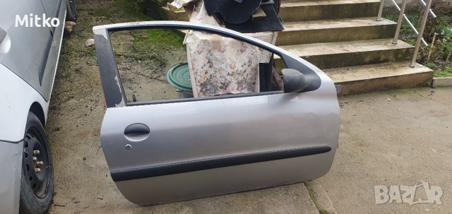 Врата/врати Пежо 206 , снимка 1
