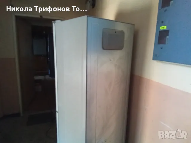 Продавам хладилник с фризер Самсунг , снимка 9 - Хладилници - 47317349