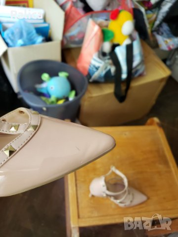 Primark Valentino Rockstuds, Нови, снимка 11 - Дамски обувки на ток - 37887696