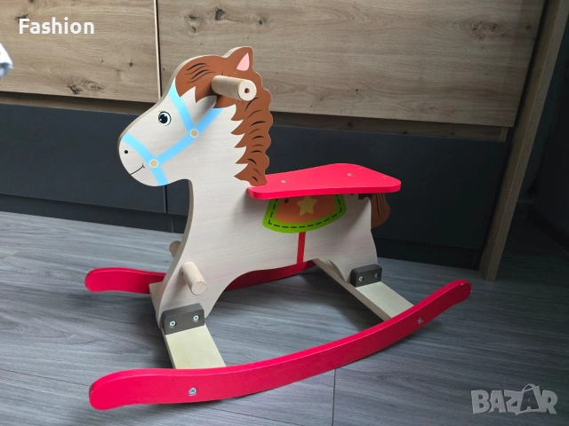Детско дървено люлеещо се конче, снимка 2 - Музикални играчки - 53069362