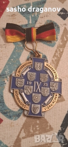 Немски орден 1973 г., снимка 4 - Антикварни и старинни предмети - 52469353