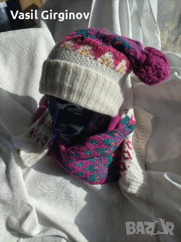 дамска шапка 