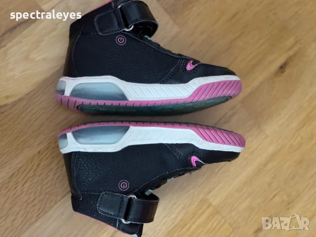 Geox светещи високи маратонки 26-ти номер, снимка 4 - Детски маратонки - 50431939