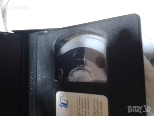 Sweepers VHS/Сапьори видеокасета, снимка 3 - Други жанрове - 53438911