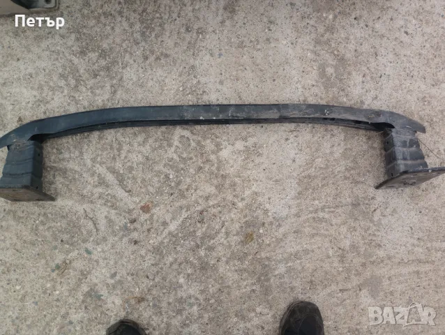 Основа предна броня Фиат панда след 2012г