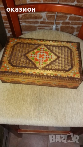 дървена кутия +различни монети, снимка 2 - Нумизматика и бонистика - 53507568