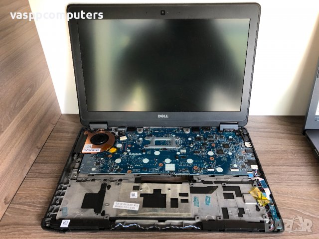 Dell Latitude E7250 на части