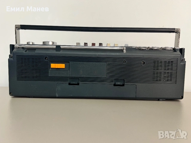 SANYO M7100K, снимка 6 - Радиокасетофони, транзистори - 53262690