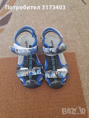Детски сандали , снимка 1
