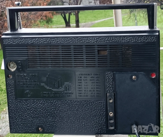 91 🎶 VEF-206 – Ретро радио със съвременно звучене 🎶, снимка 3 - Антикварни и старинни предмети - 52685441