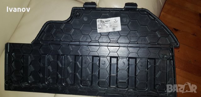 части багажник 2010- Mercedes Glk350 X204  А2048430161