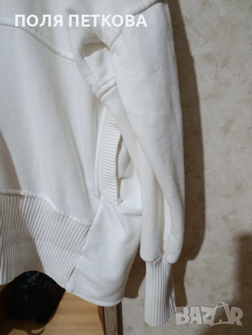 Бяла блуза изчистена широк свободен модел, снимка 2 - Блузи с дълъг ръкав и пуловери - 52042550