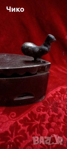 Стара чугунена ютия на въглища , снимка 2 - Антикварни и старинни предмети - 52442983