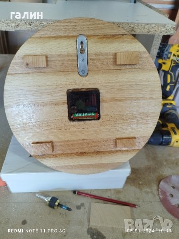 часовник от дъб , снимка 3 - Стенни часовници - 43684156