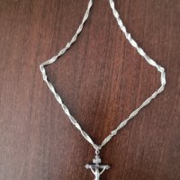Продавам, Старинен сребърен кръст  с Исус - разпятие Христово с 2 сребърни синджира, снимка 3 - Колиета, медальони, синджири - 33013340