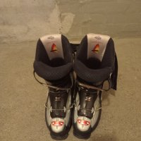 Дамски ски обувки номер 37 , снимка 1 - Зимни спортове - 43849915