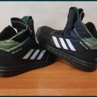Adidas-Много Запазени, снимка 17 - Детски маратонки - 36490481