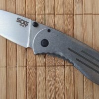Джобни ножчета SOG Aegis FL, снимка 2 - Ножове - 43315841