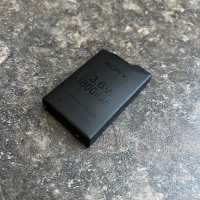 Оригинална батерия за PSP , снимка 1 - PlayStation конзоли - 44853380
