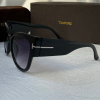 Tom Ford дамски слънчеви очила котка 3 цвята, снимка 7 - Слънчеви и диоптрични очила - 44884484