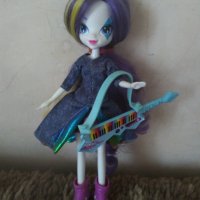 Кукла Му Little Pony Екуестрия и мотор на Hasbro, снимка 10 - Кукли - 43355810