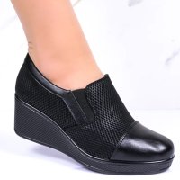 Дамски обувки на платформа без връзки в черен цвят модел: 6063-1 black, снимка 2 - Дамски ежедневни обувки - 40604228