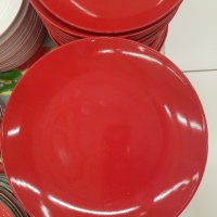 Керамични купи и чинии, снимка 1 - Чинии - 43010946