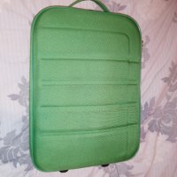Малък куфар за ръчен багаж. , снимка 3 - Куфари - 28077638