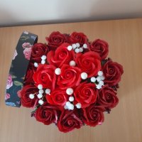 Голяма кутия със сапунени рози , снимка 4 - Изкуствени цветя - 38114729