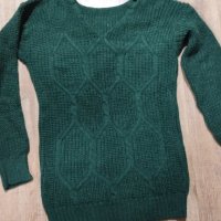 зелено пуловерче, снимка 2 - Блузи с дълъг ръкав и пуловери - 43780681