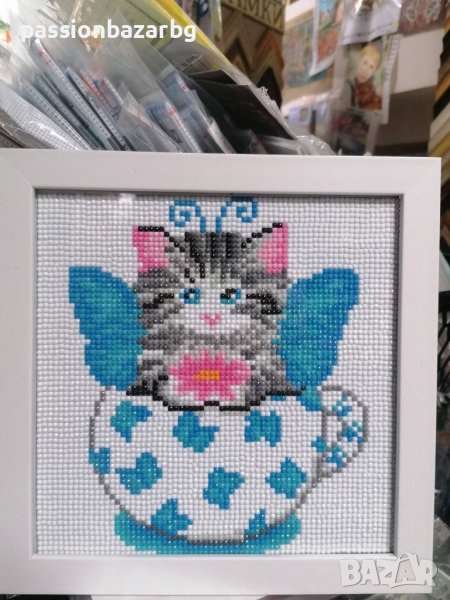 Рамкиран Диамантен Гоблен - Коте в чаша - Пеперуда, снимка 1