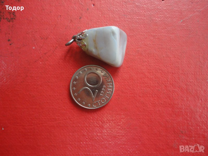 Сребърен медальон с камък 2 , снимка 1