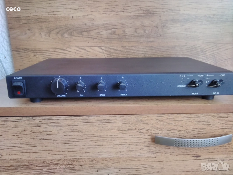 Професионален предусилвател, снимка 1