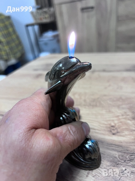 Колекционерска , метална запалка в стил арт Деко., снимка 1