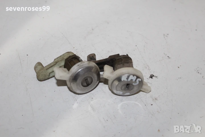 Патрон врата предна ляв десен Рено Меган Сценик 1998 1.6i Renault Megane Scenic, снимка 1