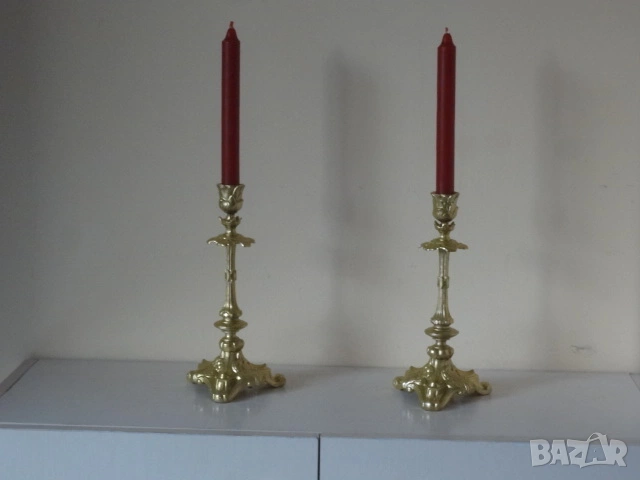 Комплект от 2 бр. бронзови свещника, снимка 1