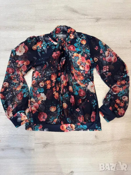 Дамска риза , снимка 1