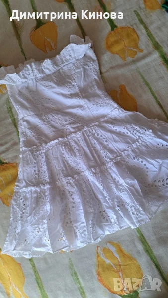рокля Zara xs бяла дантела, снимка 1