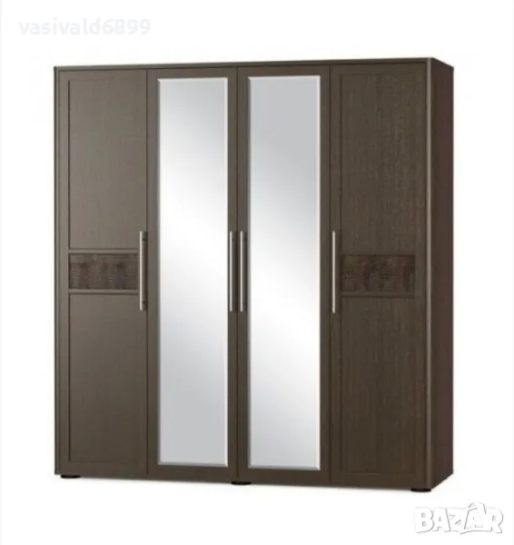 Четирикрилен гардероб , снимка 1