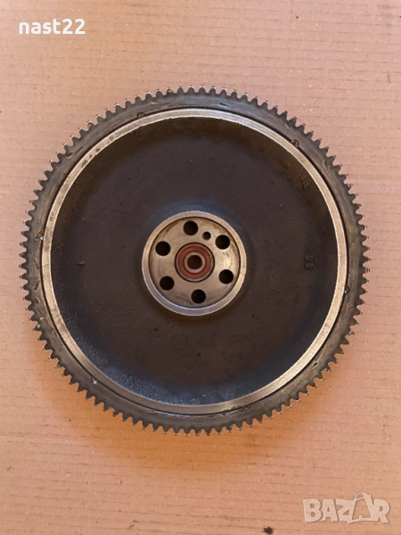 Маховик за Сузуки Самурай 1,3 с обърнат венец, снимка 1