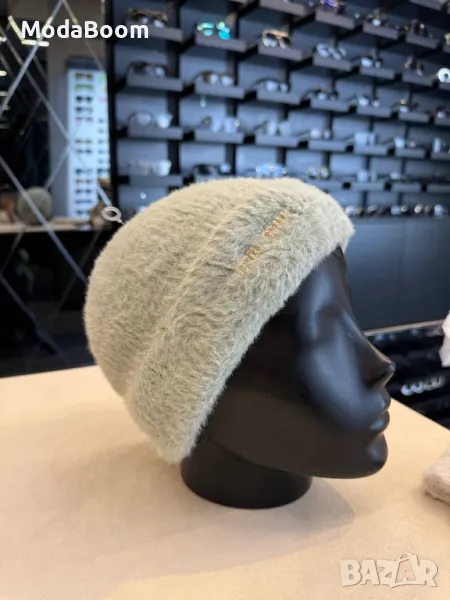 Miu Miu дамска зимна шапка , снимка 1